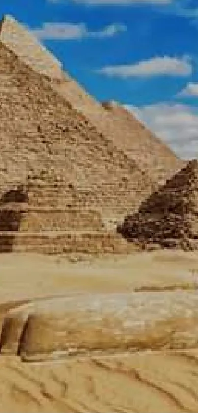 Majestic pyramids and Sphinx under a clear sky in Egypt.