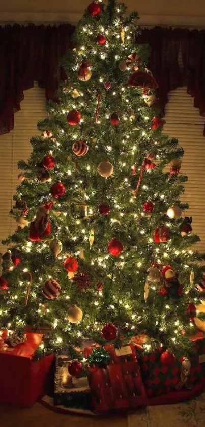 Elegant Christmas tree with lights and presents.