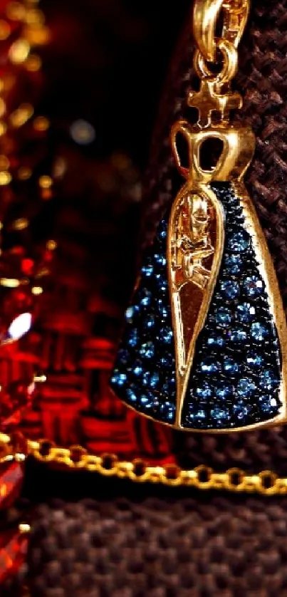 Elegant mobile wallpaper with jewelry and gold chain design.