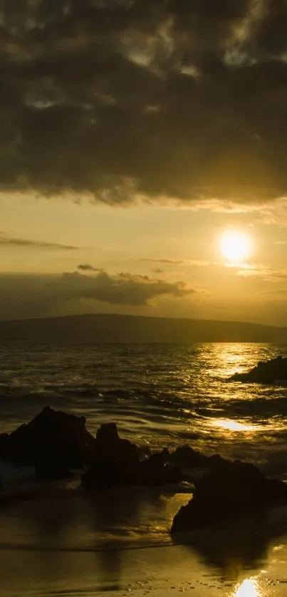 Golden sunset over the sea creating stunning ocean view.