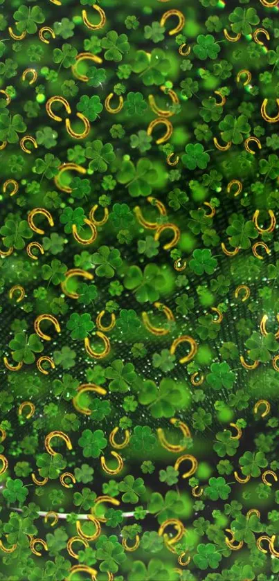 Green wallpaper with clovers and golden horseshoes.