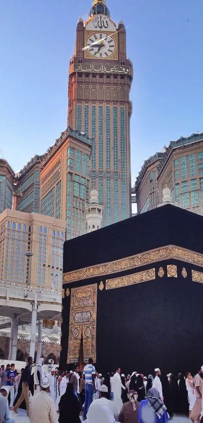 Kaaba in Mecca beneath towering clock tower, a blend of tradition and modernity.