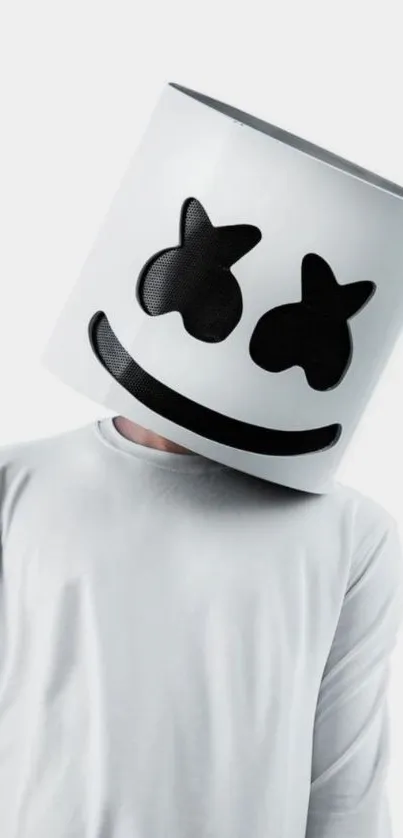 Minimalistic DJ helmet in white and black.