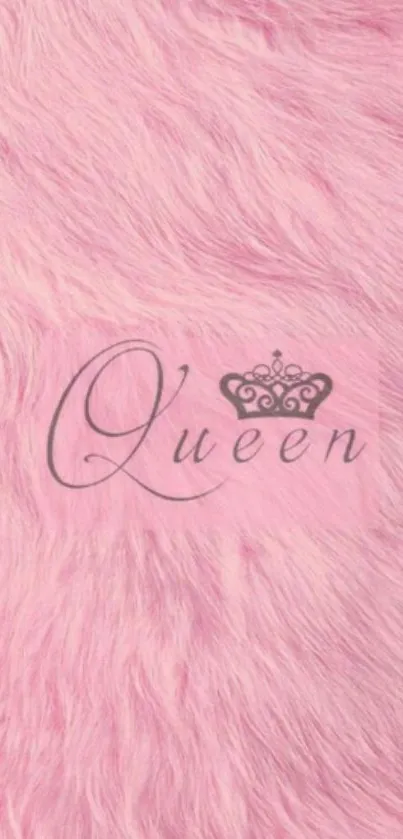 Pink furry wallpaper with 'Queen' design.