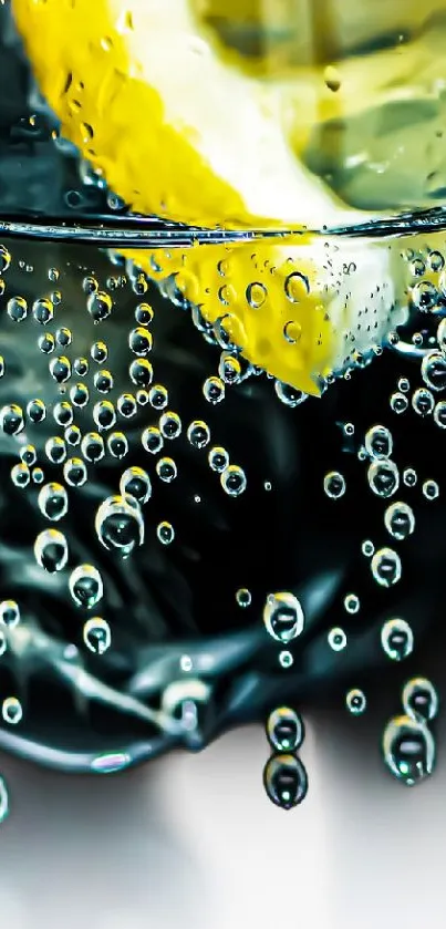 Close-up of a lemon slice in sparkling soda water with bubbles.