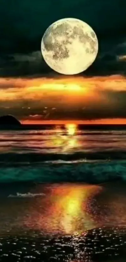 A full moon over a serene ocean beach with reflections at night.