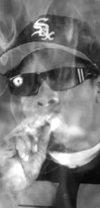 Monochrome portrait wallpaper with sunglasses and cap.