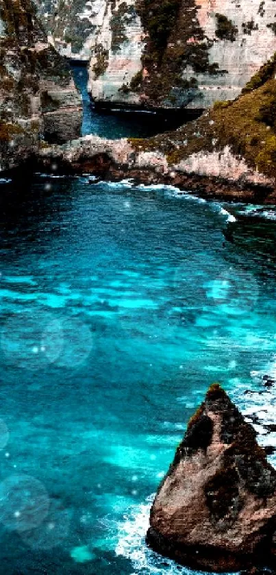 Spectacular view of a tropical beach with azure waters and rugged cliffs.