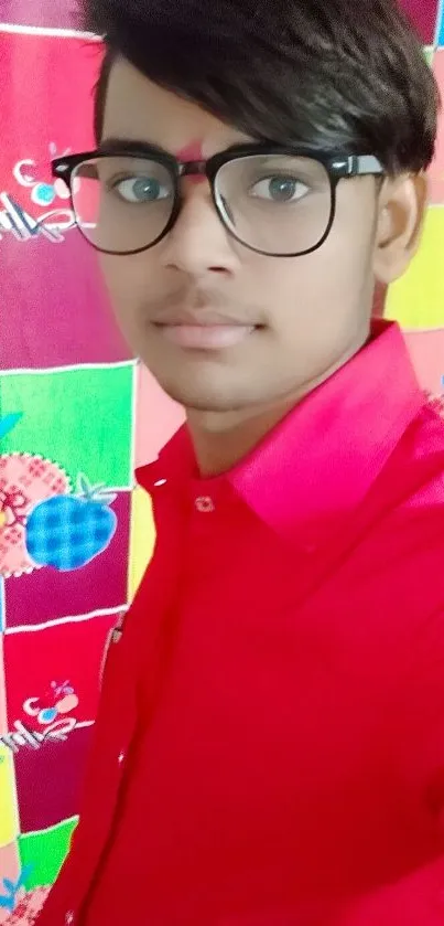 Bright red shirt with colorful background pattern wallpaper.