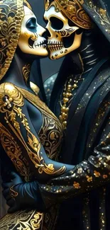 Artistic skull lovers with gold details