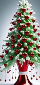 Heart-decorated Christmas tree in red and green.