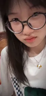 Forehead Hair Glasses Live Wallpaper