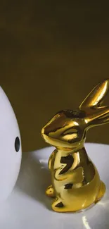 Golden bunny with a polka dot egg wallpaper.