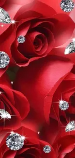 Elegant wallpaper of red roses with sparkling diamonds.