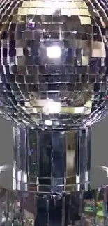 A sparkling disco ball wallpaper reflects light beautifully.