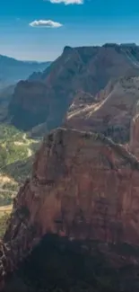 Collage of Utah's stunning landscapes, including canyons and mountains.