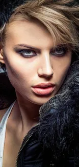 Stylish blonde portrait with intense expression fashion wallpaper.